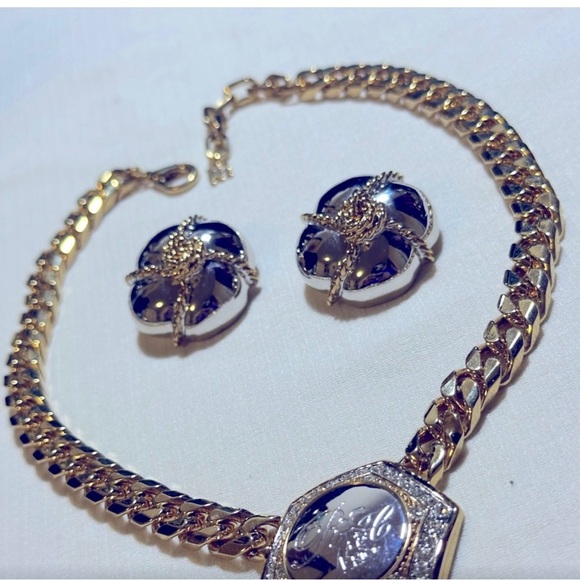 FABULOUS Vtg NINA RICCI Heavy Gold Link Necklace with Matching Clip On Earring - Picture 5 of 11